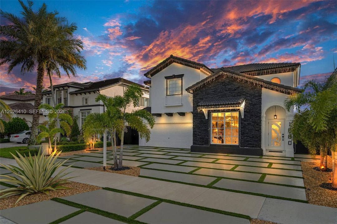 En Venta: $1,150,000 (4 camas, 2 baños, 2338 Pies cuadrados)