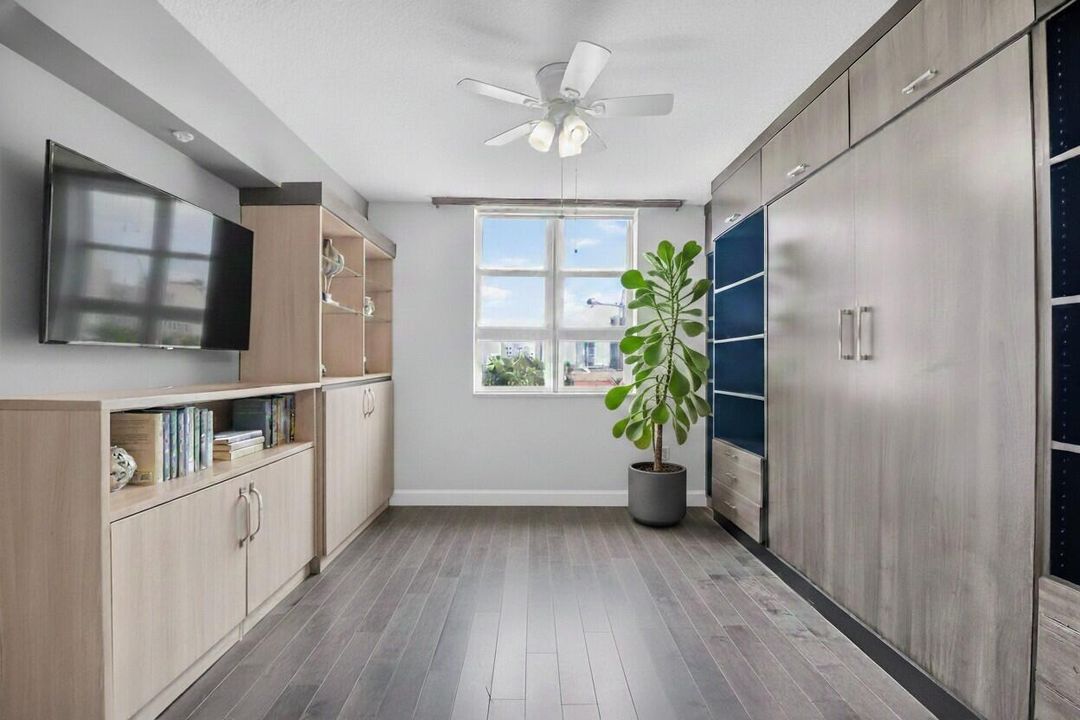 Guest Bedroom - built in Murphy Bed