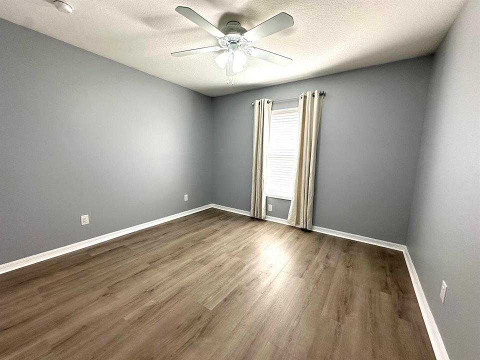 #2 BEDROOM
