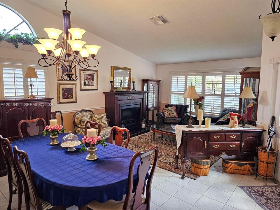 For Sale: $659,000 (3 beds, 2 baths, 1806 Square Feet)