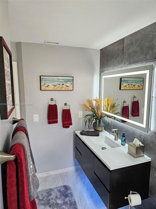 For Sale: $659,000 (3 beds, 2 baths, 1806 Square Feet)