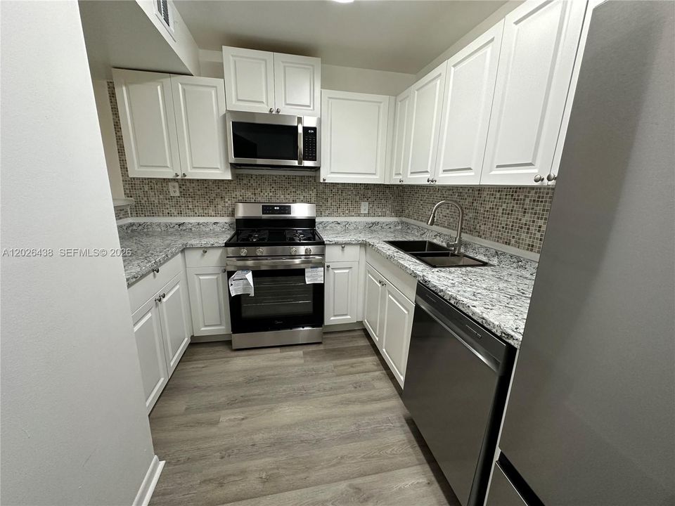 Activo con contrato: $229,900 (1 camas, 1 baños, 693 Pies cuadrados)