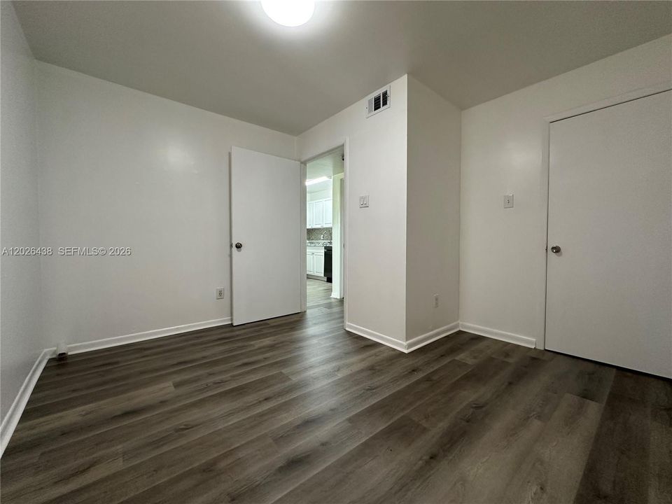 Activo con contrato: $229,900 (1 camas, 1 baños, 693 Pies cuadrados)