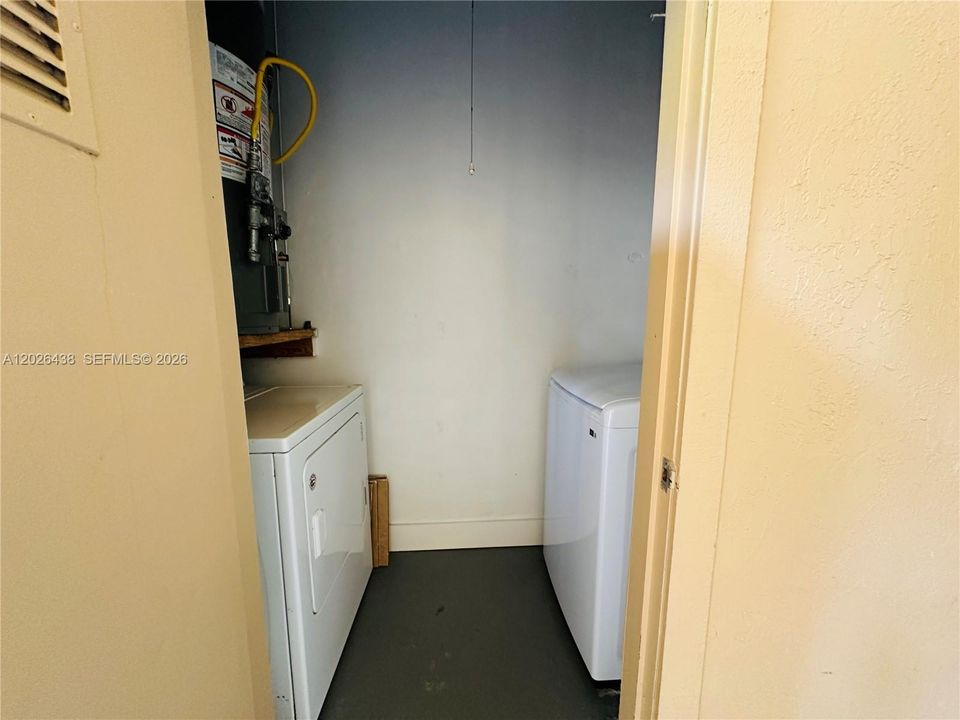 Activo con contrato: $229,900 (1 camas, 1 baños, 693 Pies cuadrados)