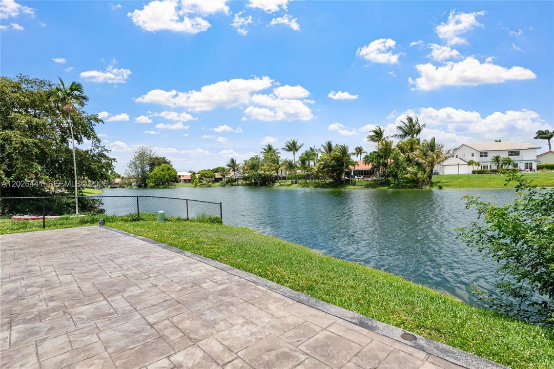 For Sale: $620,000 (3 beds, 2 baths, 1546 Square Feet)