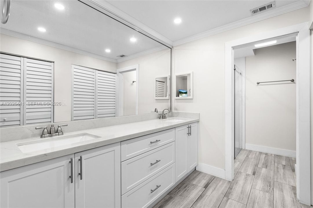 For Sale: $620,000 (3 beds, 2 baths, 1546 Square Feet)