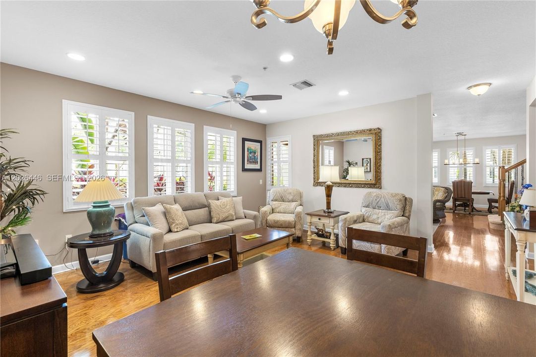 For Sale: $549,000 (3 beds, 2 baths, 2025 Square Feet)