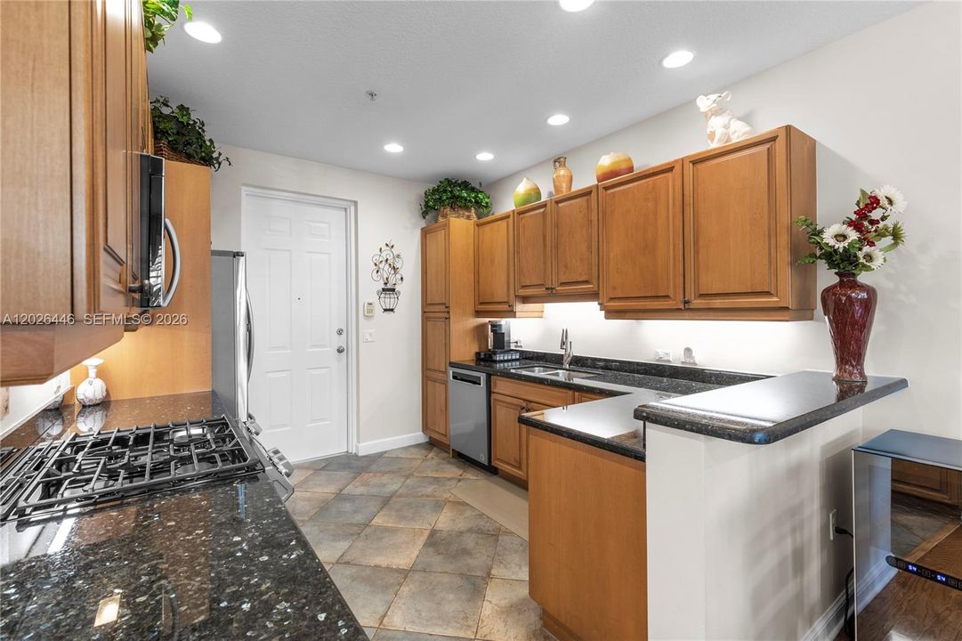 For Sale: $549,000 (3 beds, 2 baths, 2025 Square Feet)