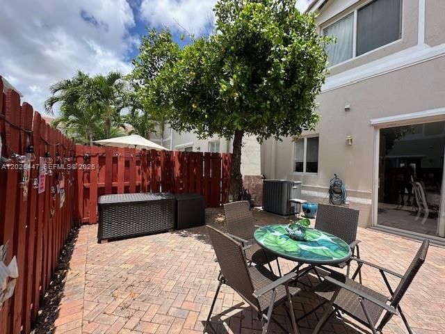 For Sale: $524,750 (3 beds, 2 baths, 1452 Square Feet)