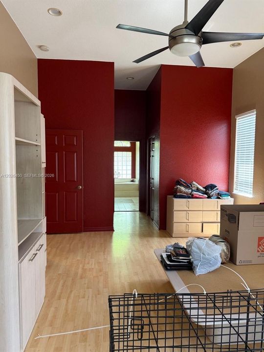 For Sale: $750,000 (4 beds, 3 baths, 2444 Square Feet)