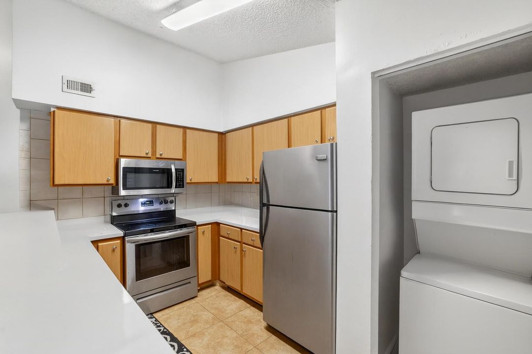 13-web-or-mls-699A2919 - Virtual Cleanin