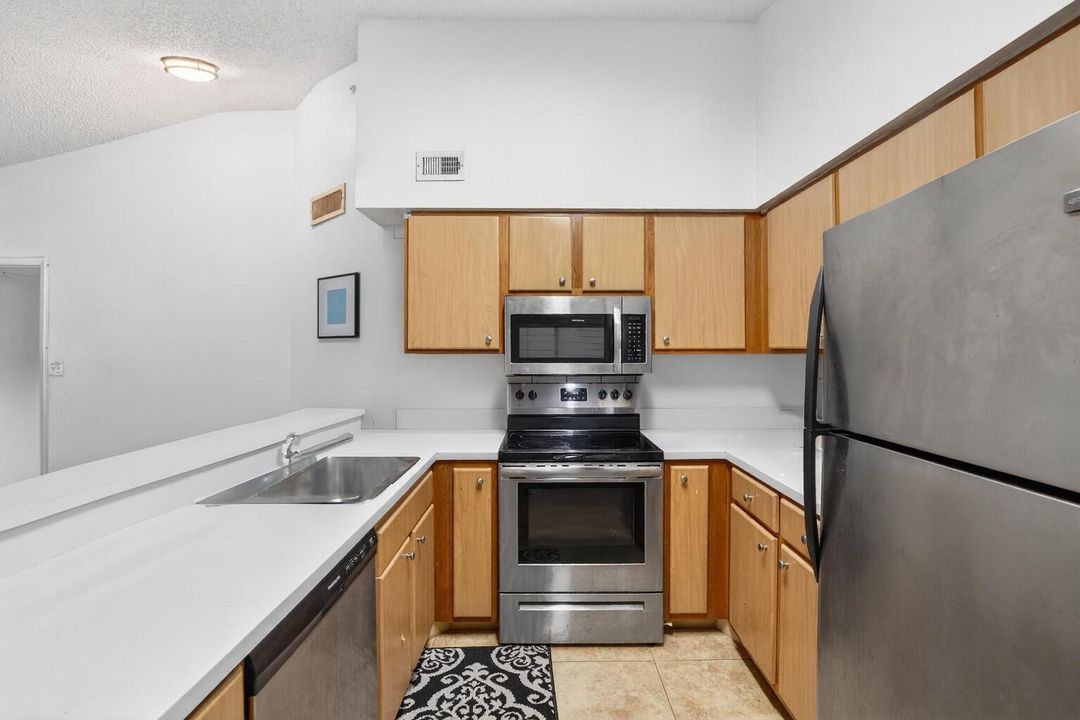 14-web-or-mls-699A2922 - Virtual Cleanin