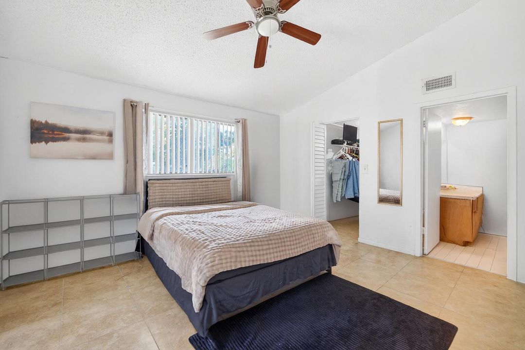 19-web-or-mls-699A2857 - Virtual Cleanin
