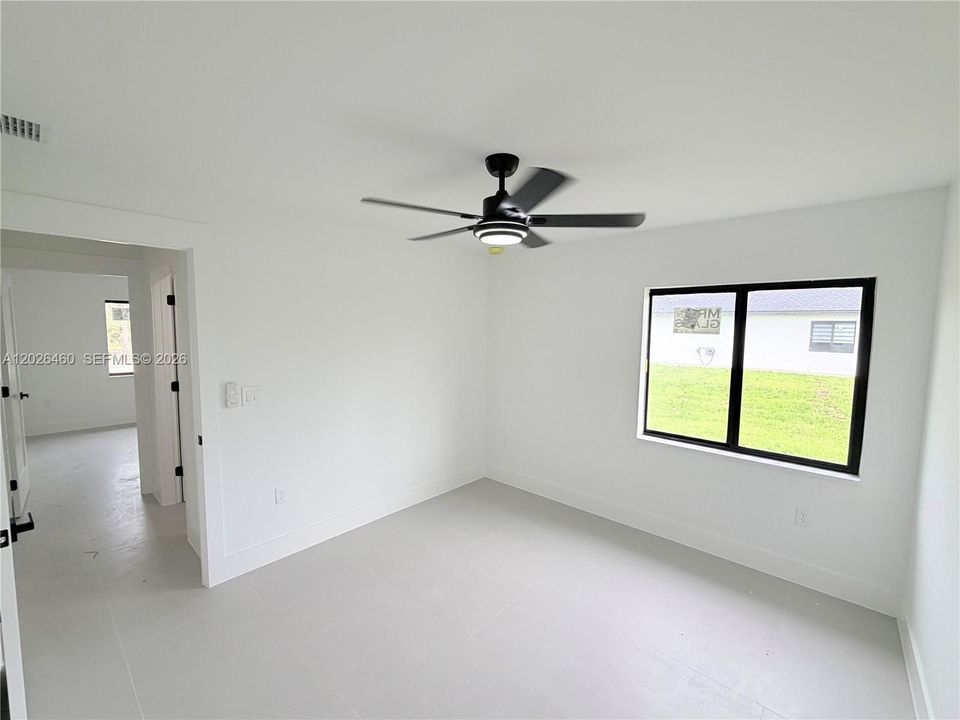 For Sale: $349,990 (4 beds, 2 baths, 1650 Square Feet)