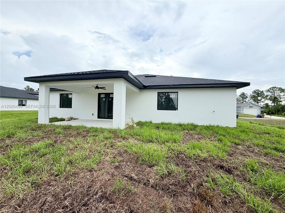 For Sale: $349,990 (4 beds, 2 baths, 1650 Square Feet)