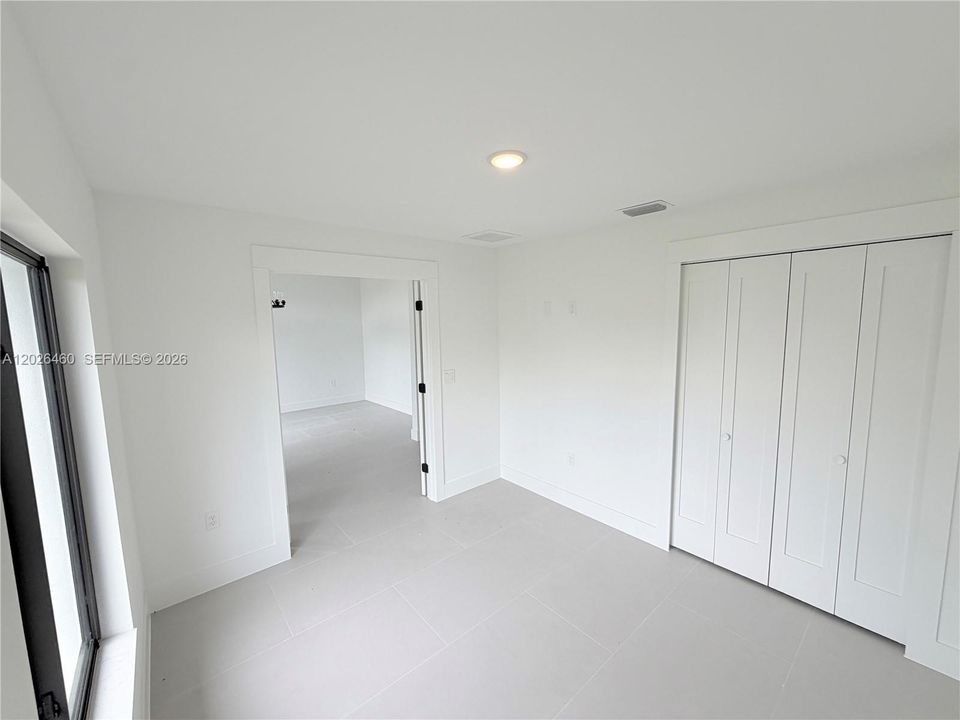 For Sale: $349,990 (4 beds, 2 baths, 1650 Square Feet)