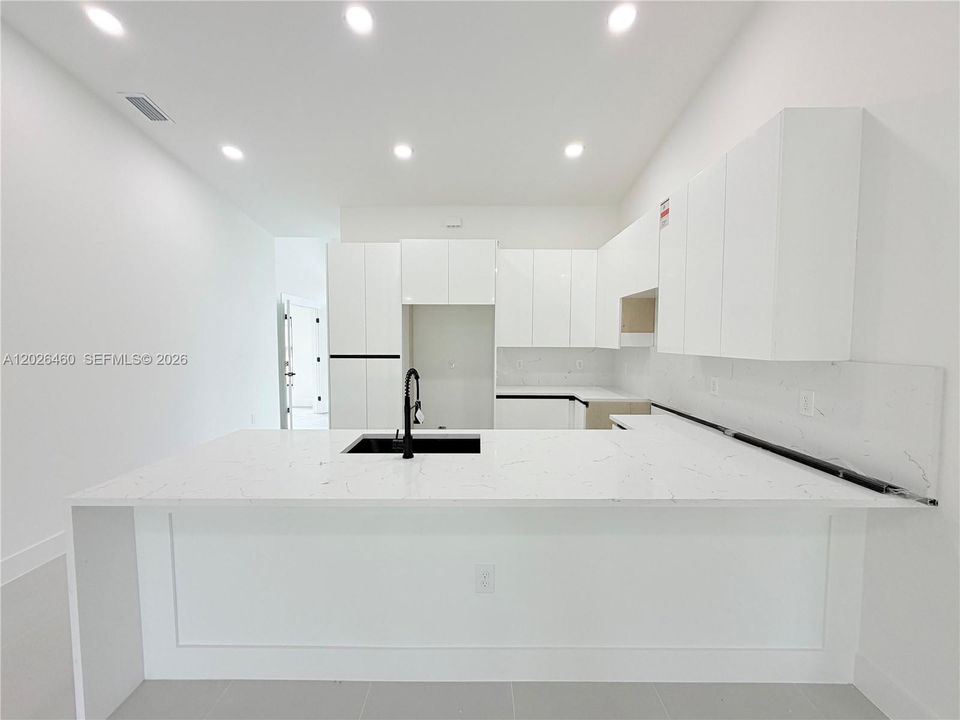 For Sale: $349,990 (4 beds, 2 baths, 1650 Square Feet)