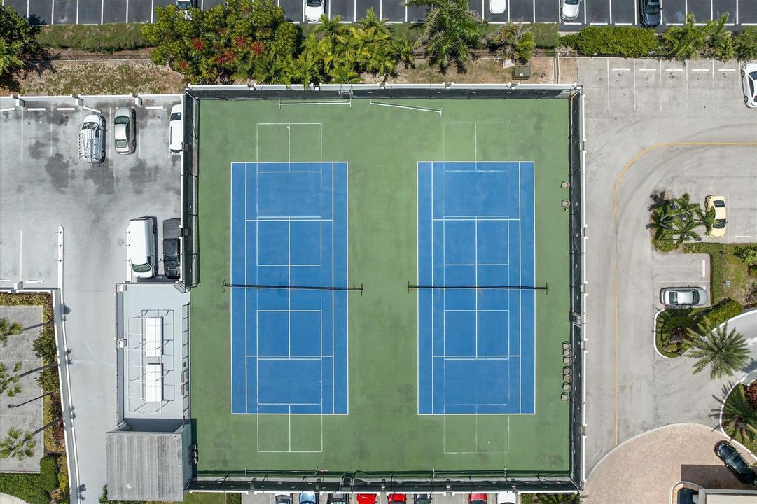 Tennis & pickleball