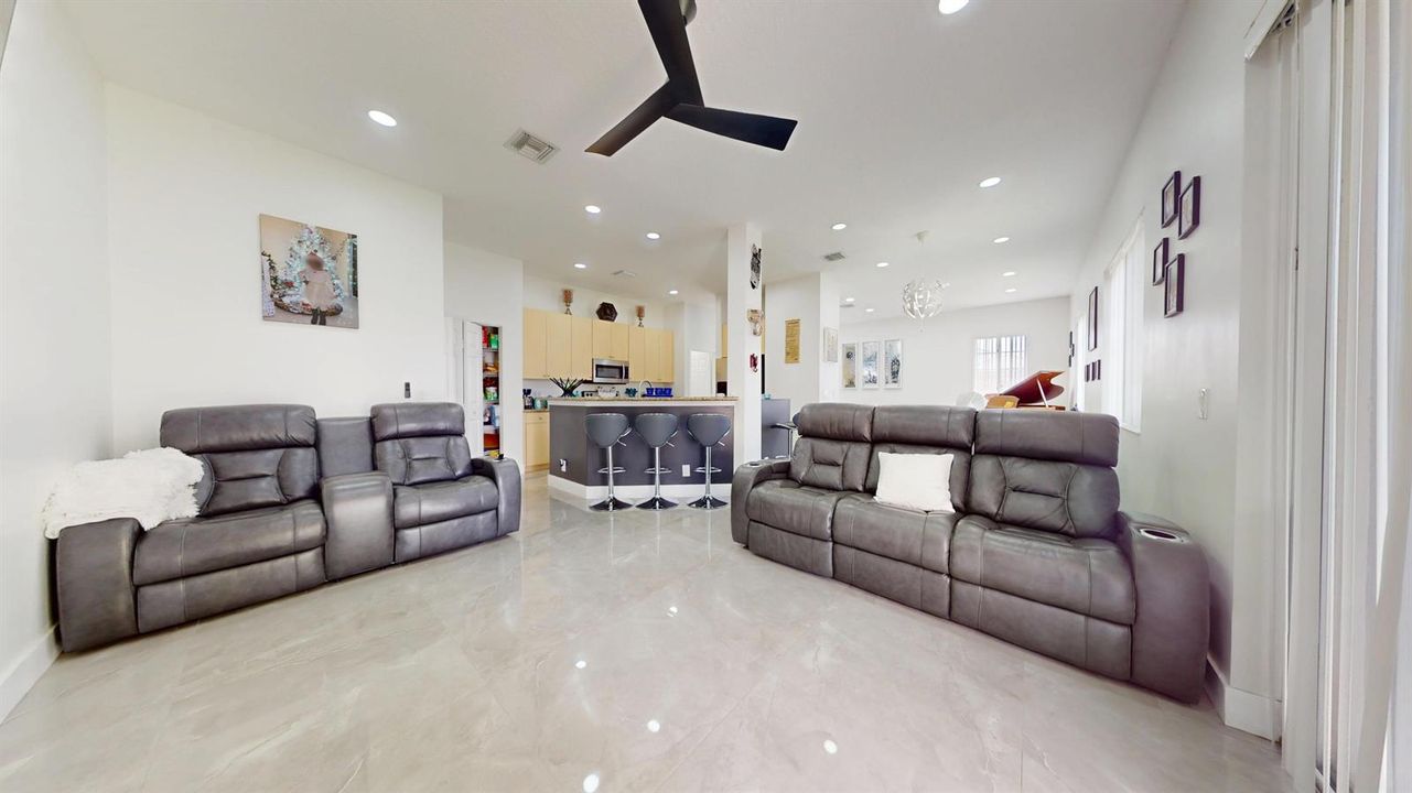 Living-Room