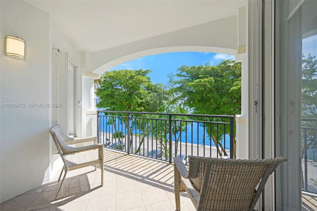 For Rent: $3,900 (3 beds, 2 baths, 1320 Square Feet)