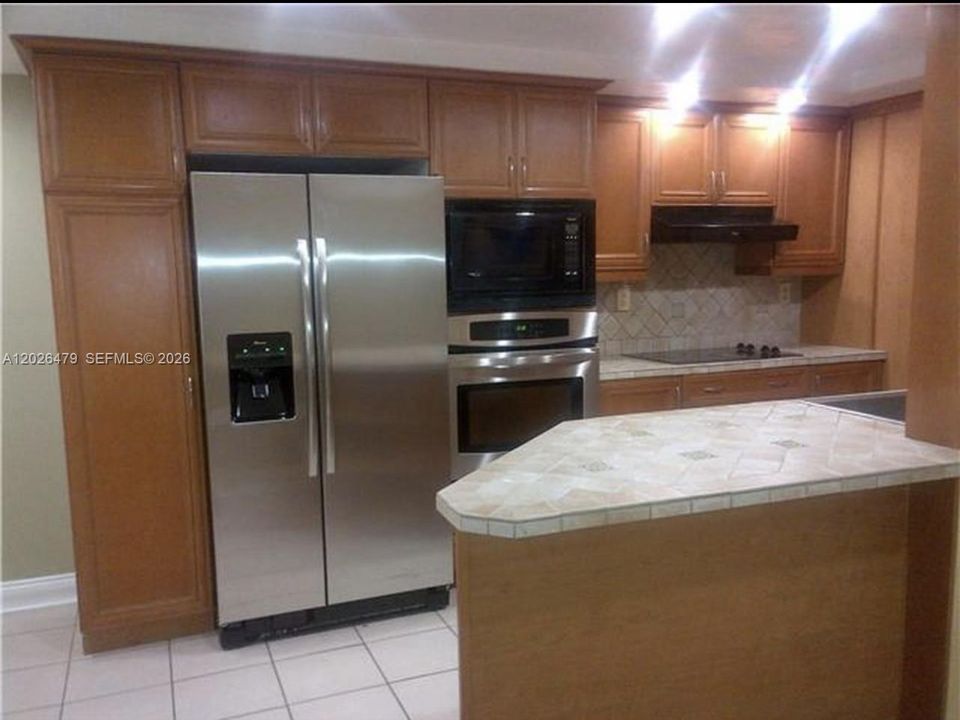 For Sale: $380,000 (3 beds, 2 baths, 1420 Square Feet)