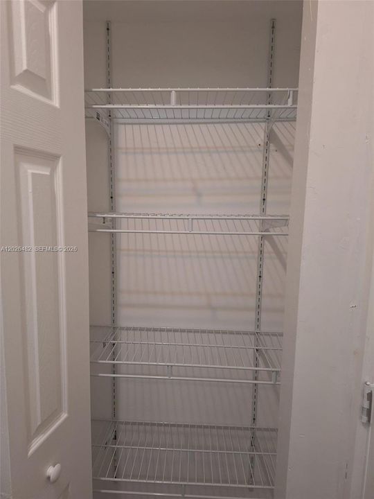 For Rent: $1,800 (0 beds, 1 baths, 400 Square Feet)