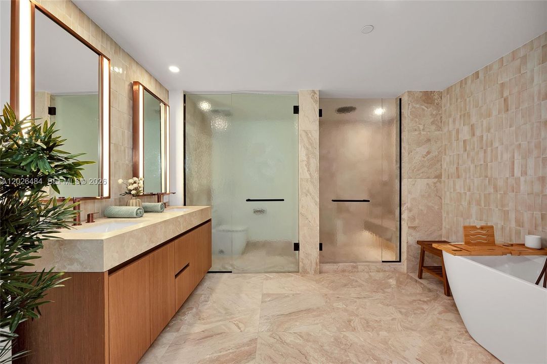 For Sale: $1,650,000 (1 beds, 1 baths, 1150 Square Feet)