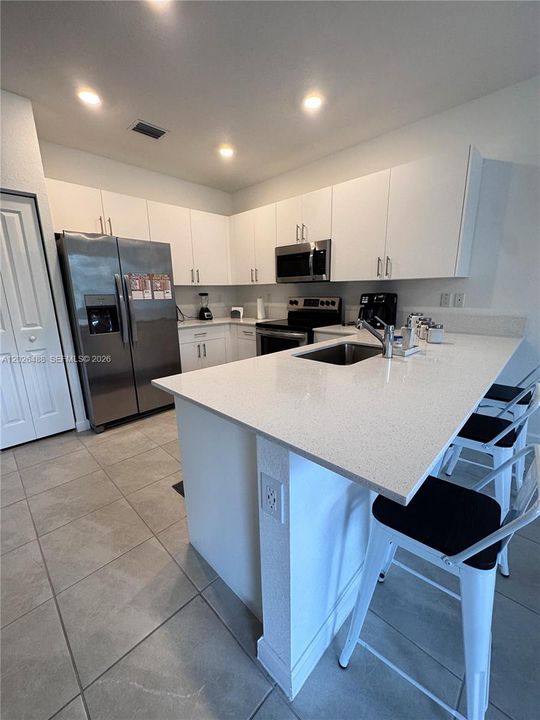 For Rent: $3,600 (3 beds, 2 baths, 1602 Square Feet)