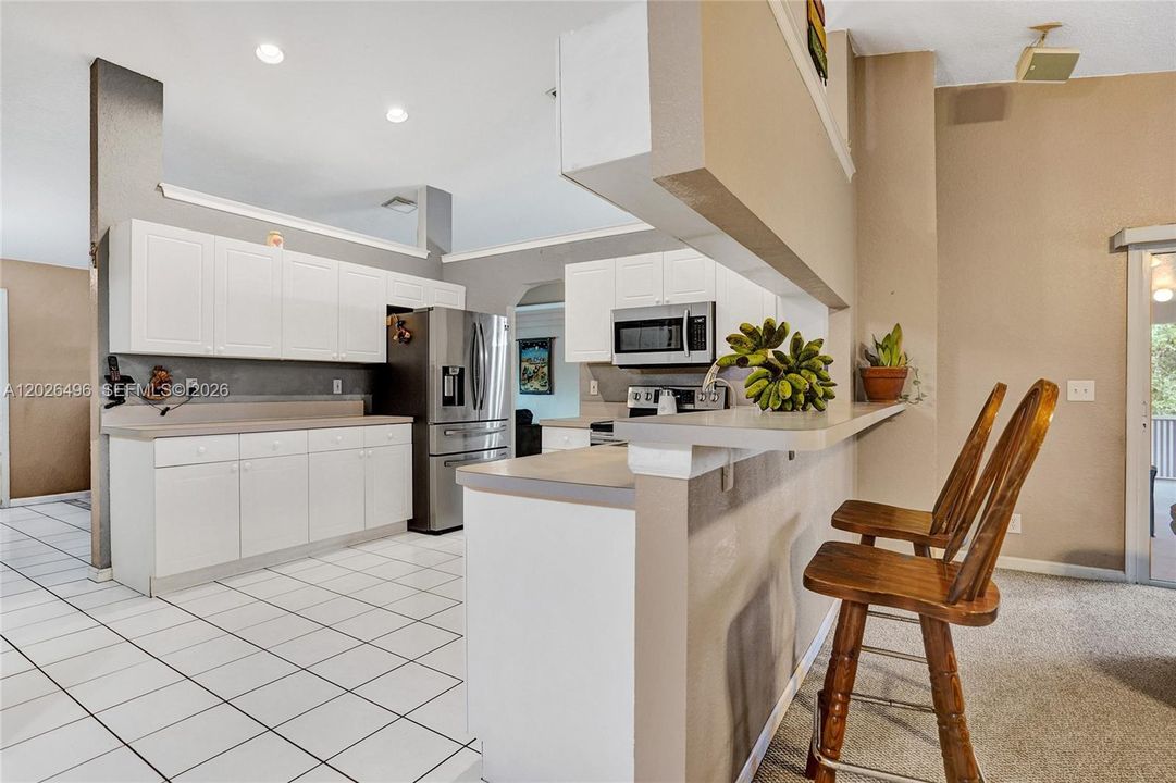 En Venta: $759,900 (4 camas, 2 baños, 2145 Pies cuadrados)