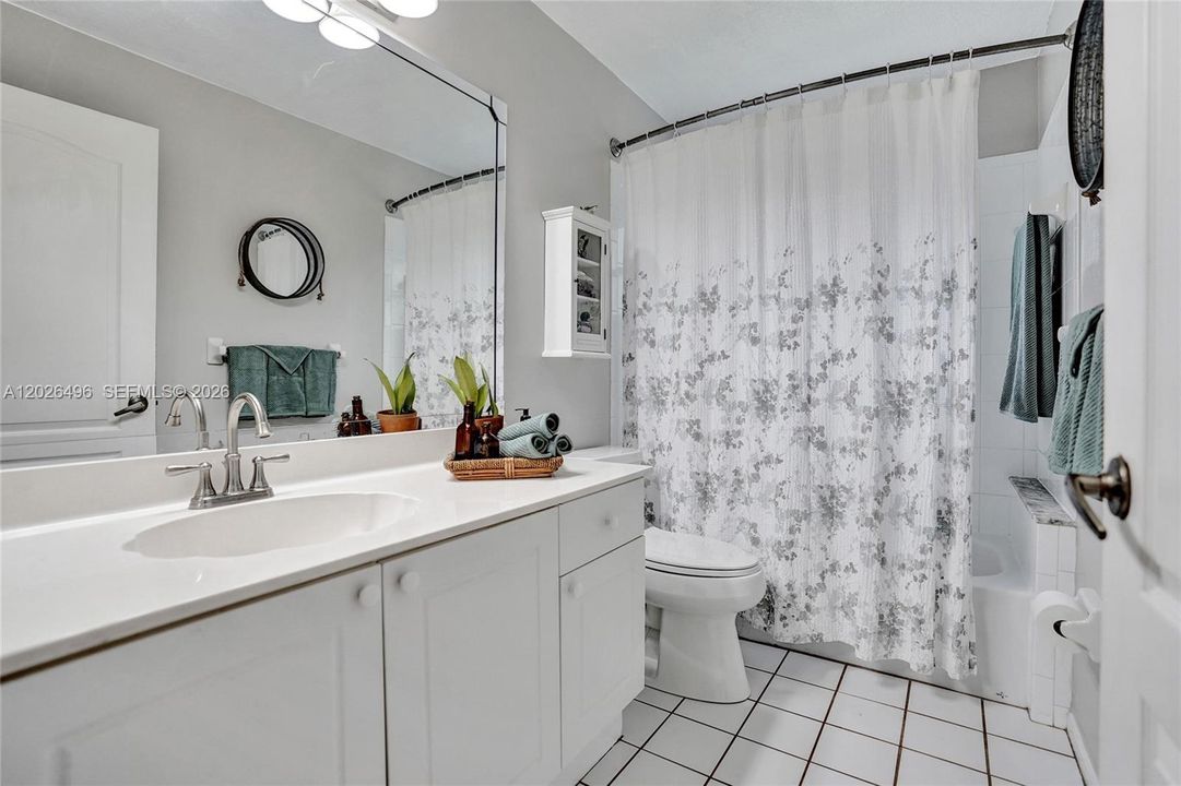 En Venta: $759,900 (4 camas, 2 baños, 2145 Pies cuadrados)