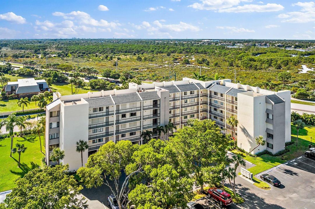 004-1605US1NM1103-Jupiter-FL-SMALL