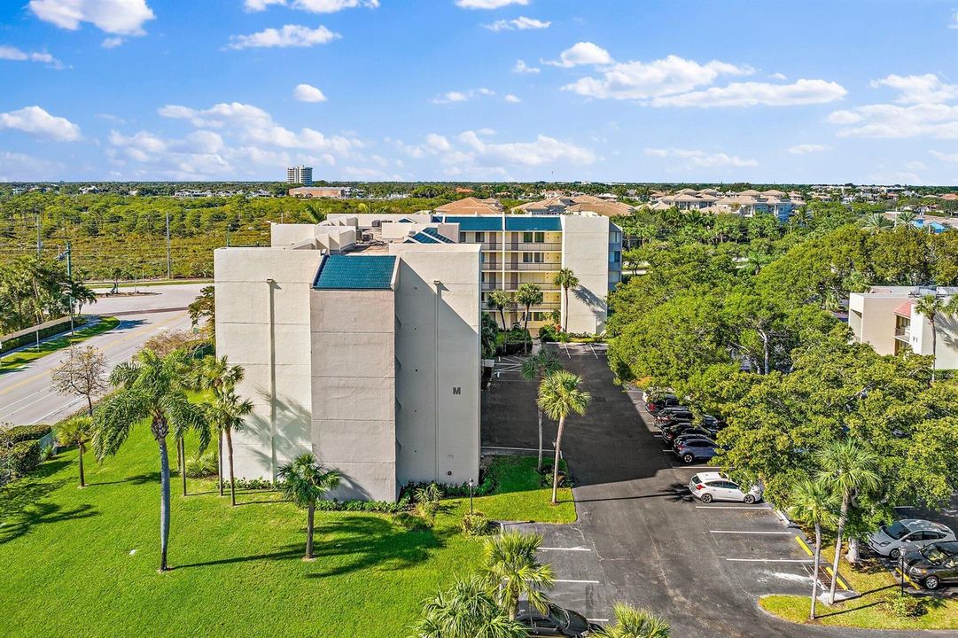 002-1605US1NM1103-Jupiter-FL-SMALL
