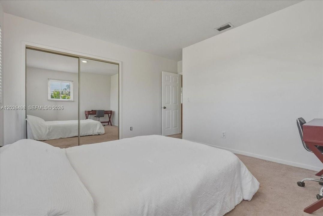 Active With Contract: $800,000 (4 beds, 3 baths, 2494 Square Feet)