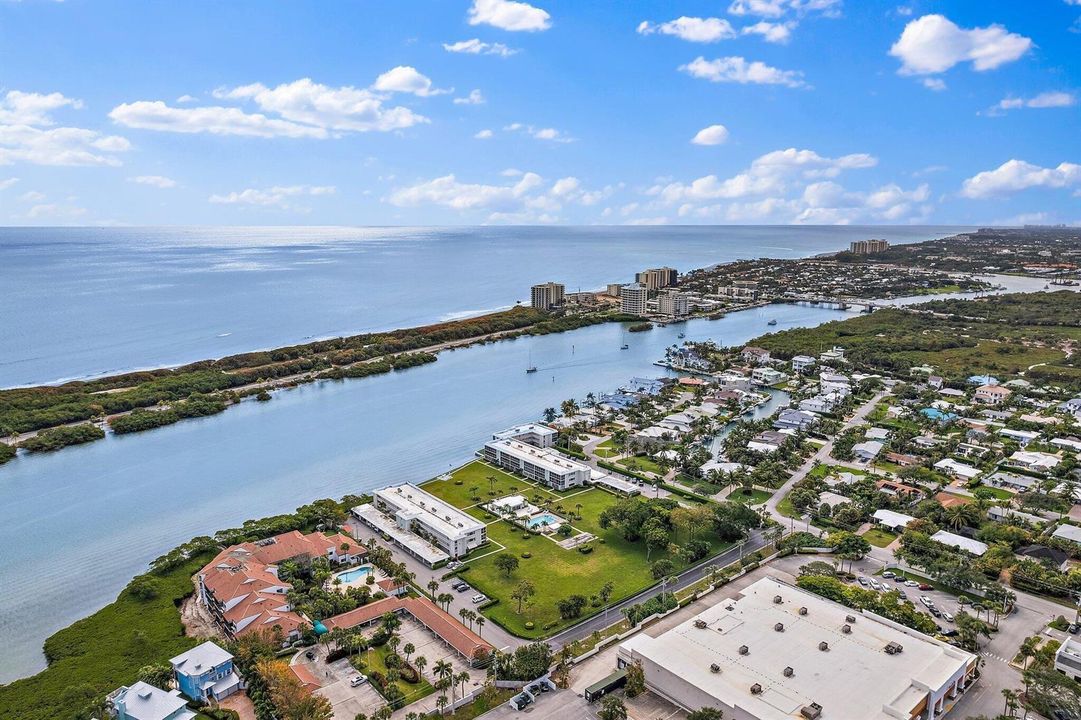 066-100WaterwayRd-E305-Tequesta-SMALL