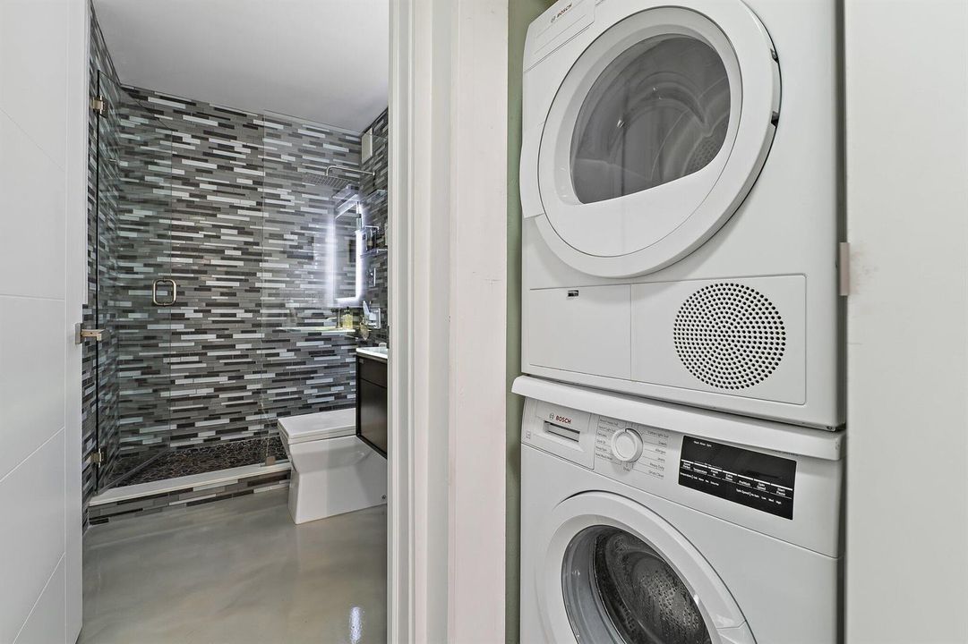029-100WaterwayRd-E305-Tequesta-SMALL