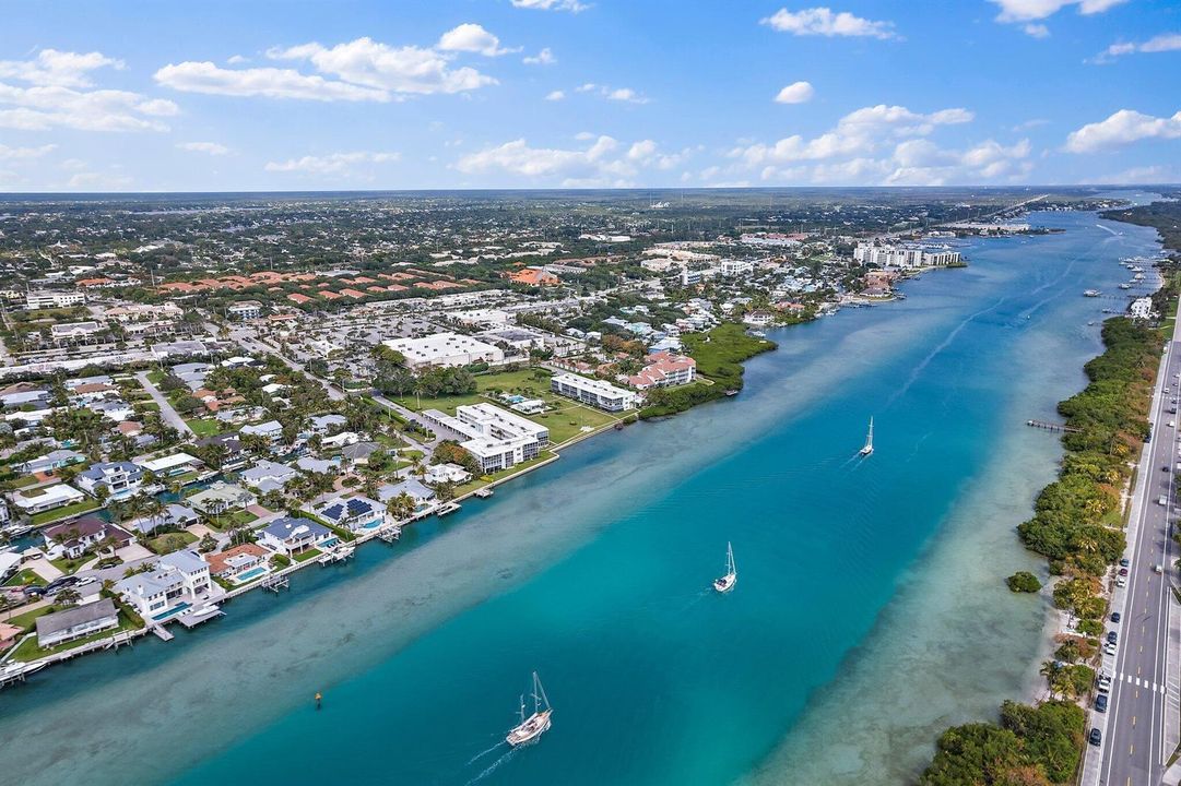 072-100WaterwayRd-E305-Tequesta-SMALL