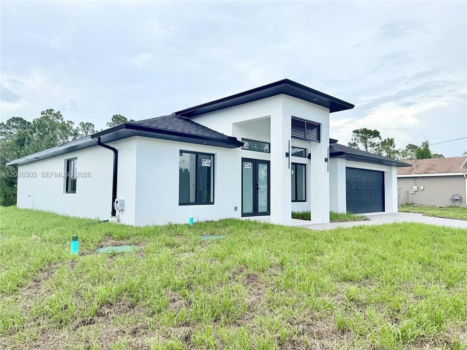En Venta: $338,990 (4 camas, 2 baños, 1650 Pies cuadrados)