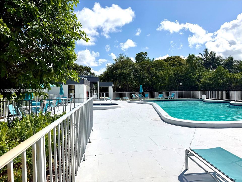 For Sale: $480,000 (3 beds, 2 baths, 1688 Square Feet)