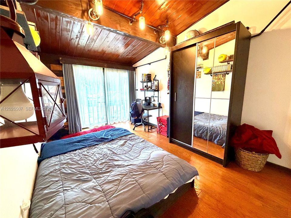 For Sale: $480,000 (3 beds, 2 baths, 1688 Square Feet)