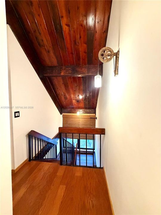 For Sale: $480,000 (3 beds, 2 baths, 1688 Square Feet)