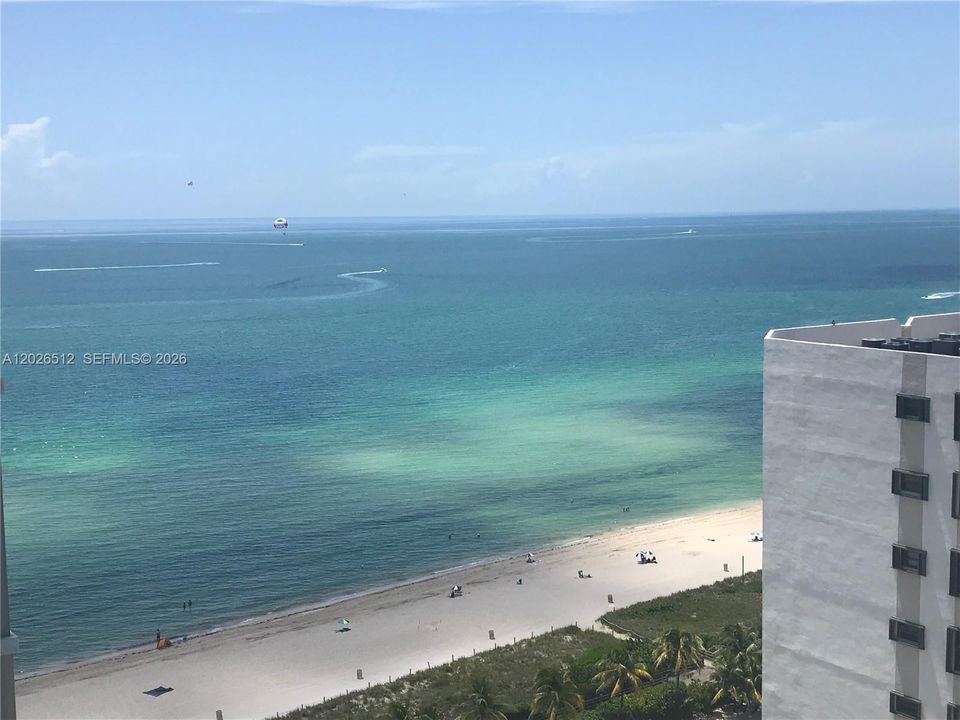 For Rent: $3,500 (1 beds, 1 baths, 1122 Square Feet)