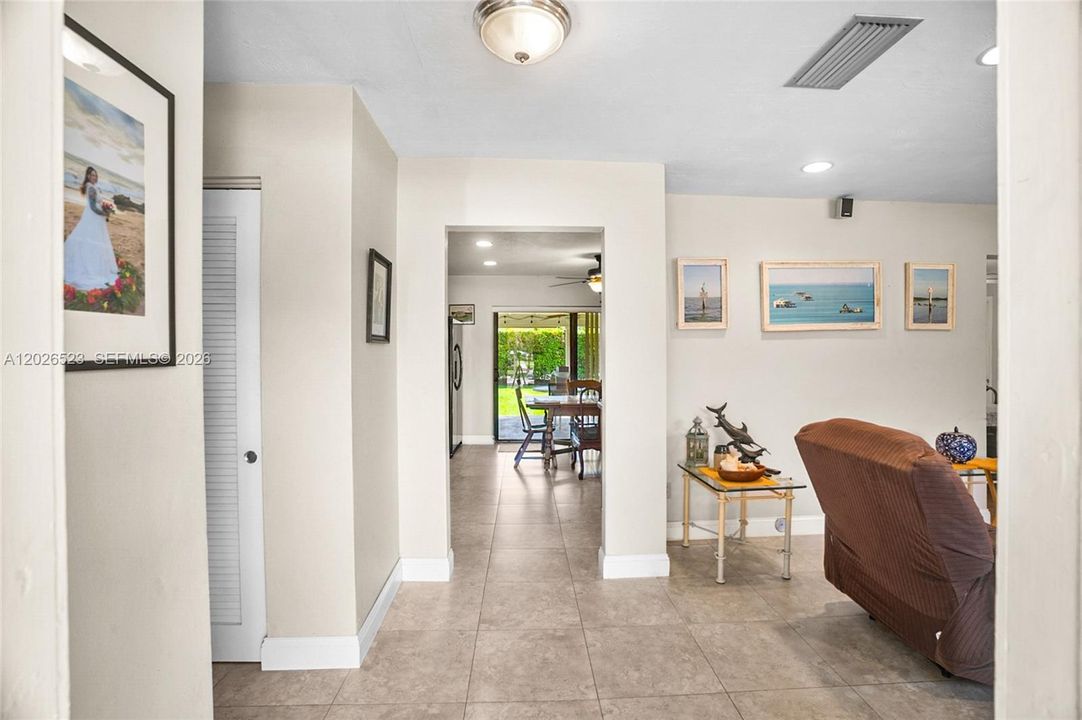 For Sale: $619,900 (3 beds, 2 baths, 1538 Square Feet)
