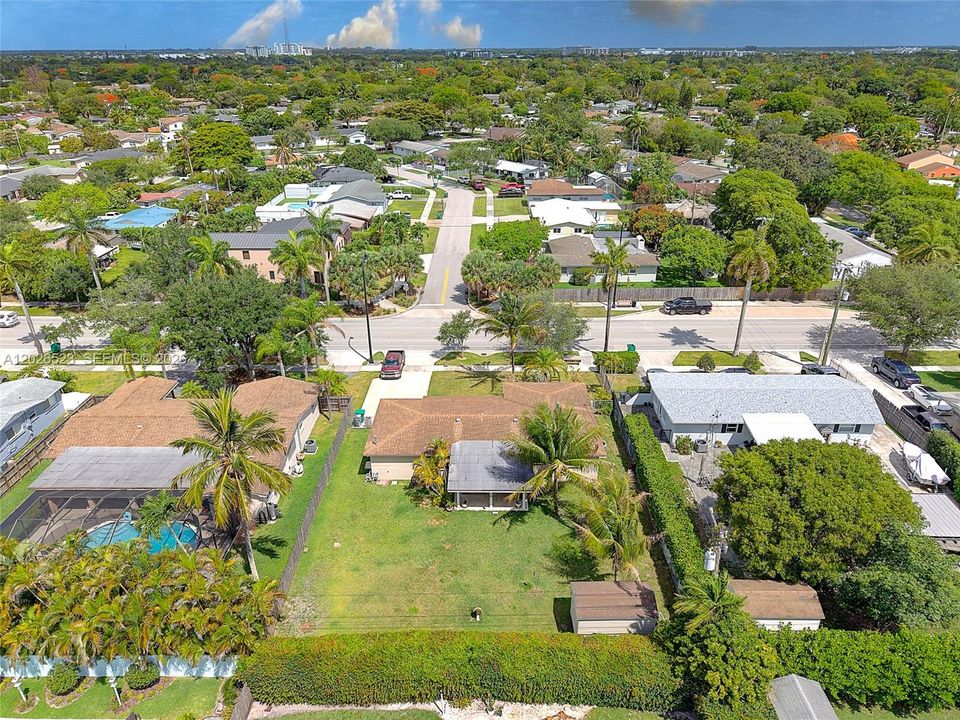 For Sale: $619,900 (3 beds, 2 baths, 1538 Square Feet)