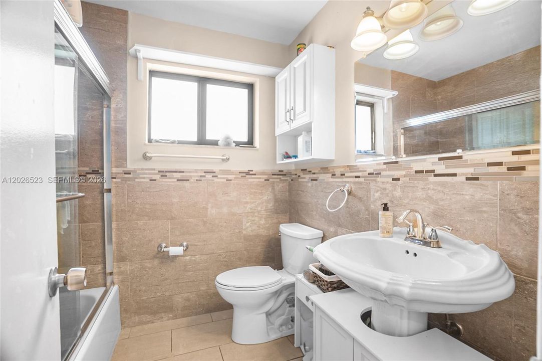 For Sale: $619,900 (3 beds, 2 baths, 1538 Square Feet)