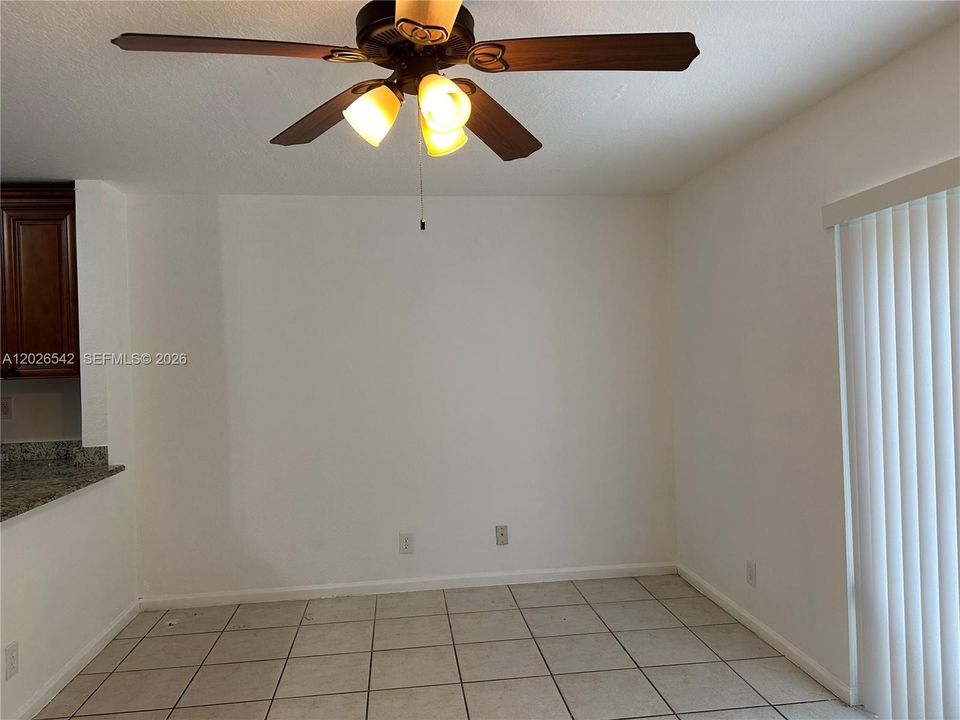 For Rent: $2,600 (3 beds, 2 baths, 1384 Square Feet)