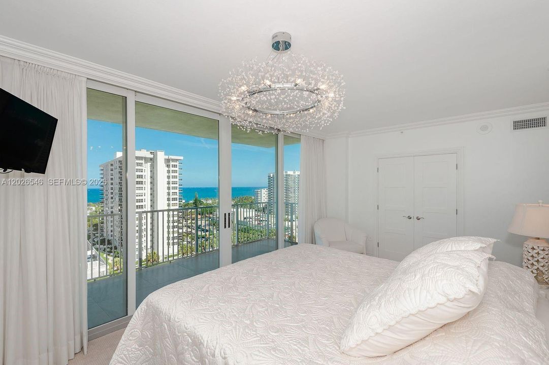 For Sale: $815,000 (3 beds, 2 baths, 1510 Square Feet)