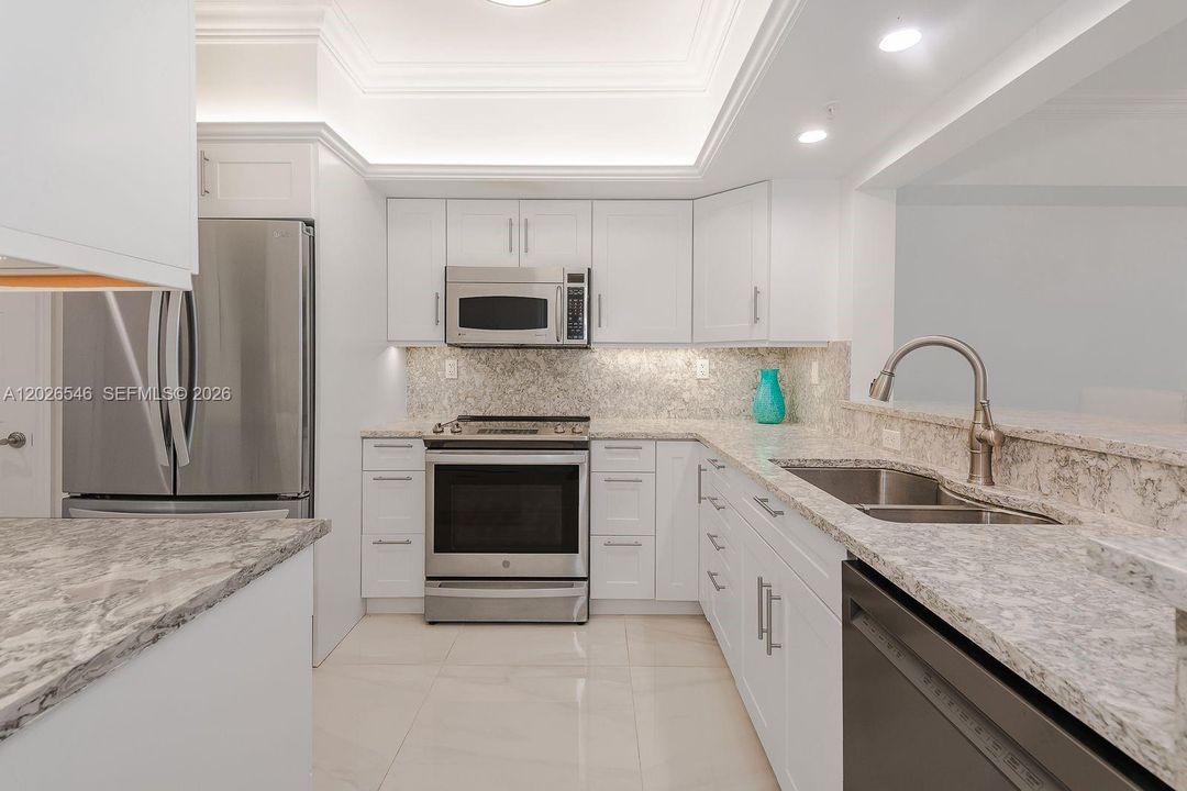 For Sale: $815,000 (3 beds, 2 baths, 1510 Square Feet)