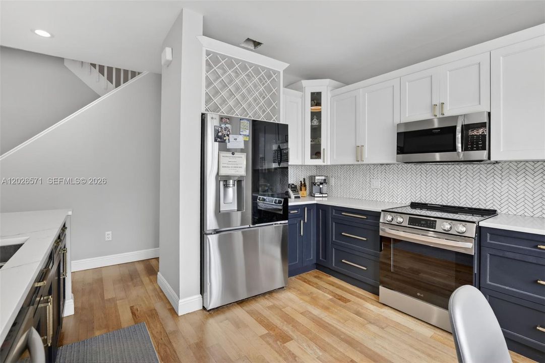 Active With Contract: $790,000 (4 beds, 2 baths, 2254 Square Feet)