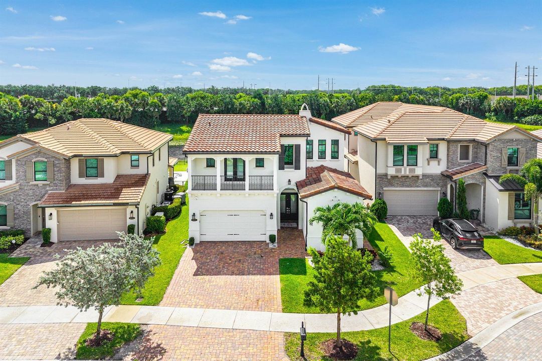 051-9027GrandPrixLane-BoyntonBeach-FL-33