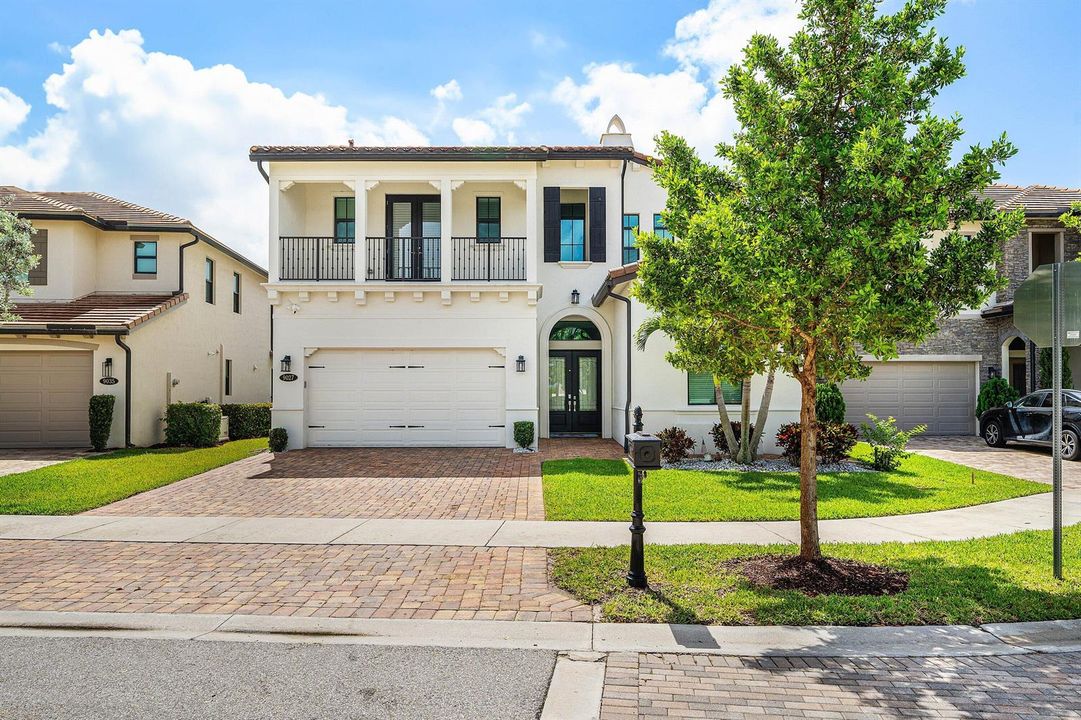 001-9027GrandPrixLane-BoyntonBeach-FL-33